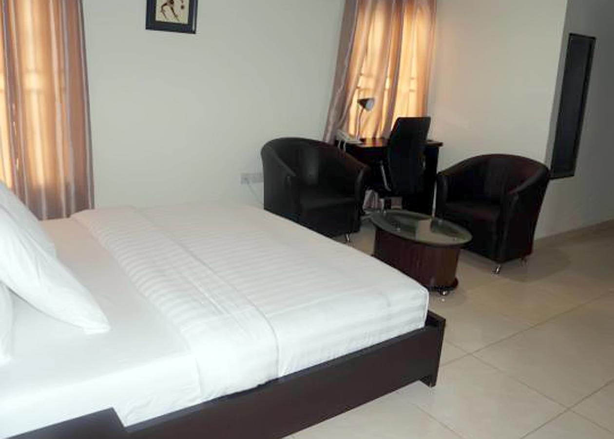 De Rigg Place - Alaka Estate, Surulere Lagos Luaran gambar