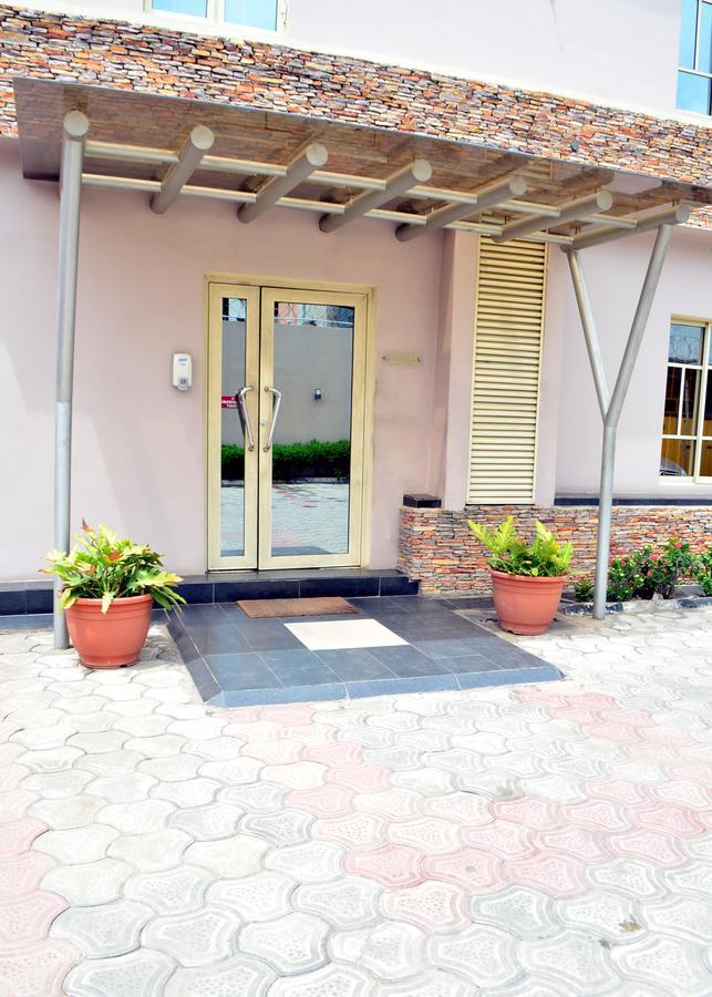 De Rigg Place - Alaka Estate, Surulere Lagos Luaran gambar