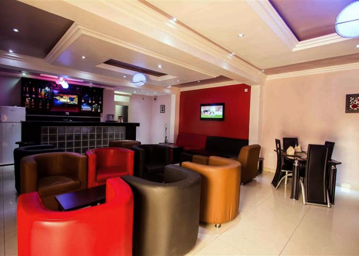 De Rigg Place - Alaka Estate, Surulere Lagos Luaran gambar