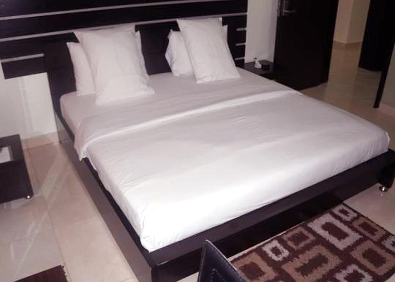 De Rigg Place - Alaka Estate, Surulere Lagos Luaran gambar